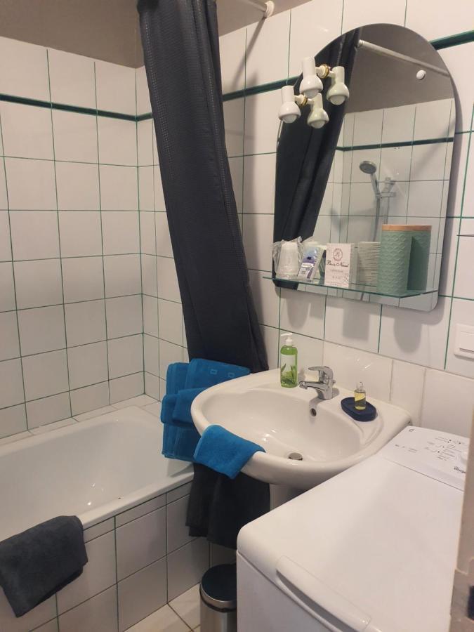 City House Appartements Entraigues-sur-la-Sorgue Eksteriør billede