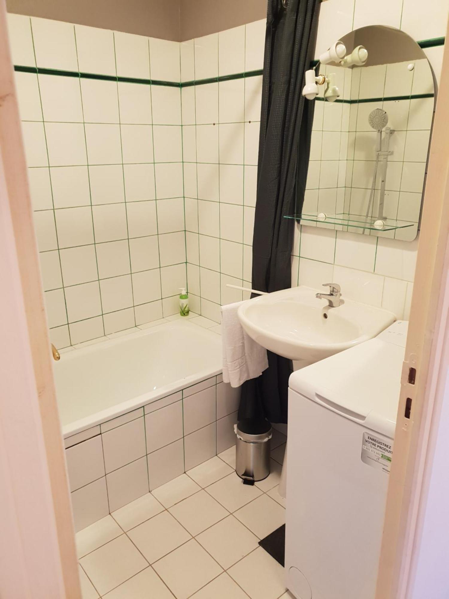 City House Appartements Entraigues-sur-la-Sorgue Eksteriør billede